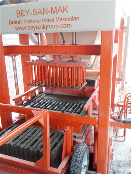 Delieverd Brick Mold Saudi Arabia